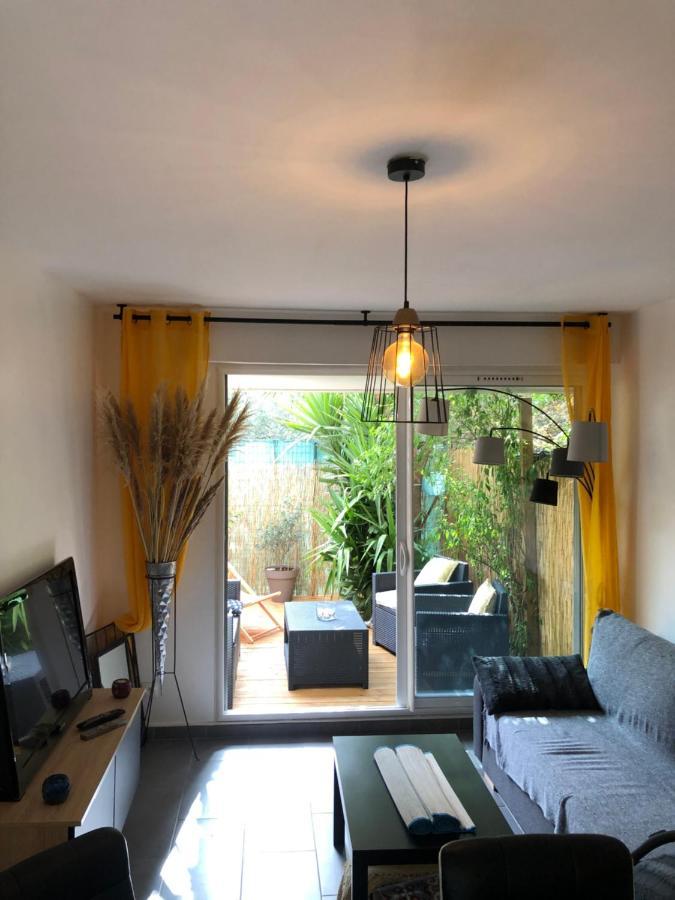 Agreable T2 Traversant Rdc Avec Terrasse + Balcon+ Parking 2 Places 몽펠리에 외부 사진